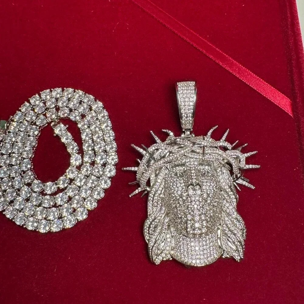 Title Iced Out Jesus Pendant Fd 4 D
